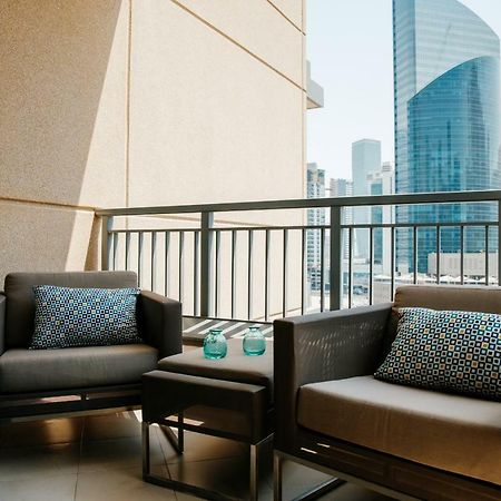Fantastay - Downtown Dubai Bagian luar foto