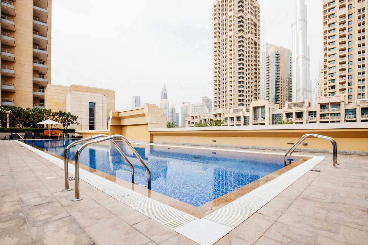 Fantastay - Downtown Dubai Bagian luar foto